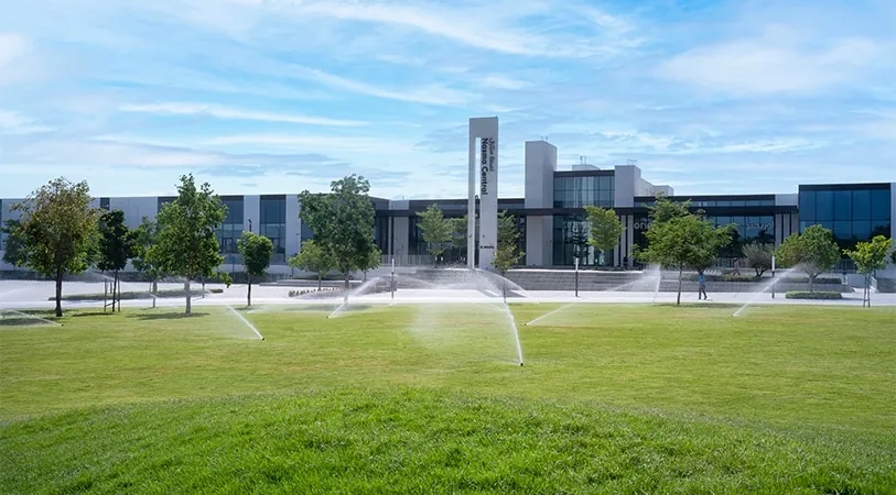 Nasma Residences, residences and surroundings